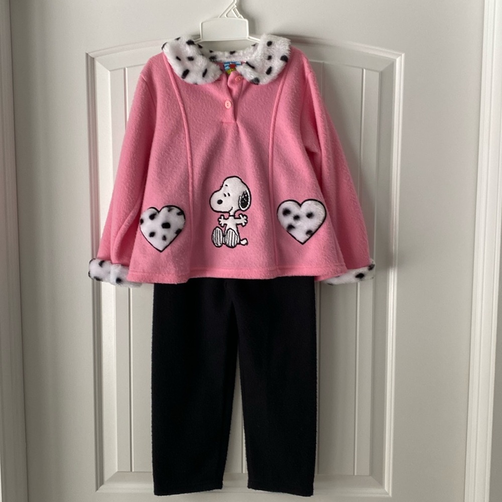 Snoopy fleece top and pant set❤️